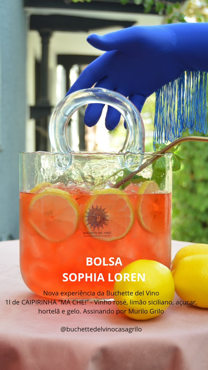 murilo0_mu's tweet photo. 👜 Bolsa Sophia Loren, nova experiência da Buchette del Vino, Casa Grilo. 
.
1l de CAIPIRINHA “MA CHE!” - Vinho rosé, limão siciliano, açucar, hortelã e gelo. Assinado por Murilo Grilo
.
Obs: ao final da experiência a bolsa é devolvida na Buchette. 
.
#bag #bolsa #borsa #bagdrink https://t.co/UekRi7lS0D