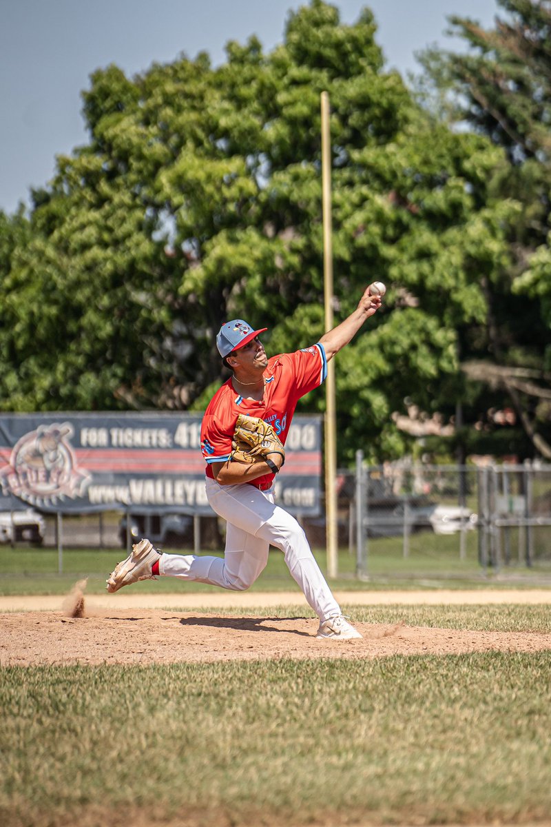 Pregame announcements are officially underway. First Pitch happening soon.

Not only is Ethan Lyke starting tonight, but he’s doing it on his birthday! Let’s end this losing streak tonight.

LETS GO BLUE SOX!