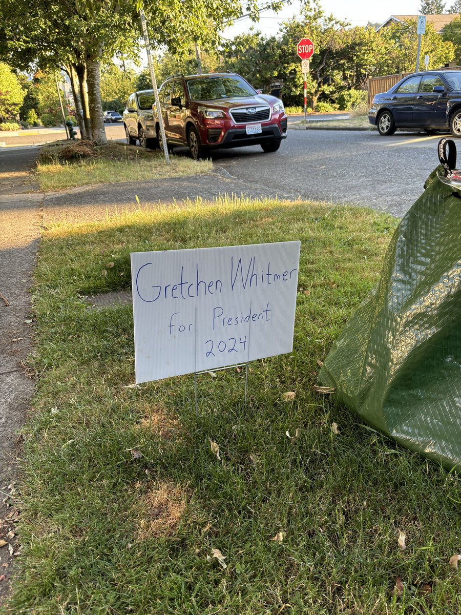 Spotted on a toasty walk in my Seattle neighborhood this evening