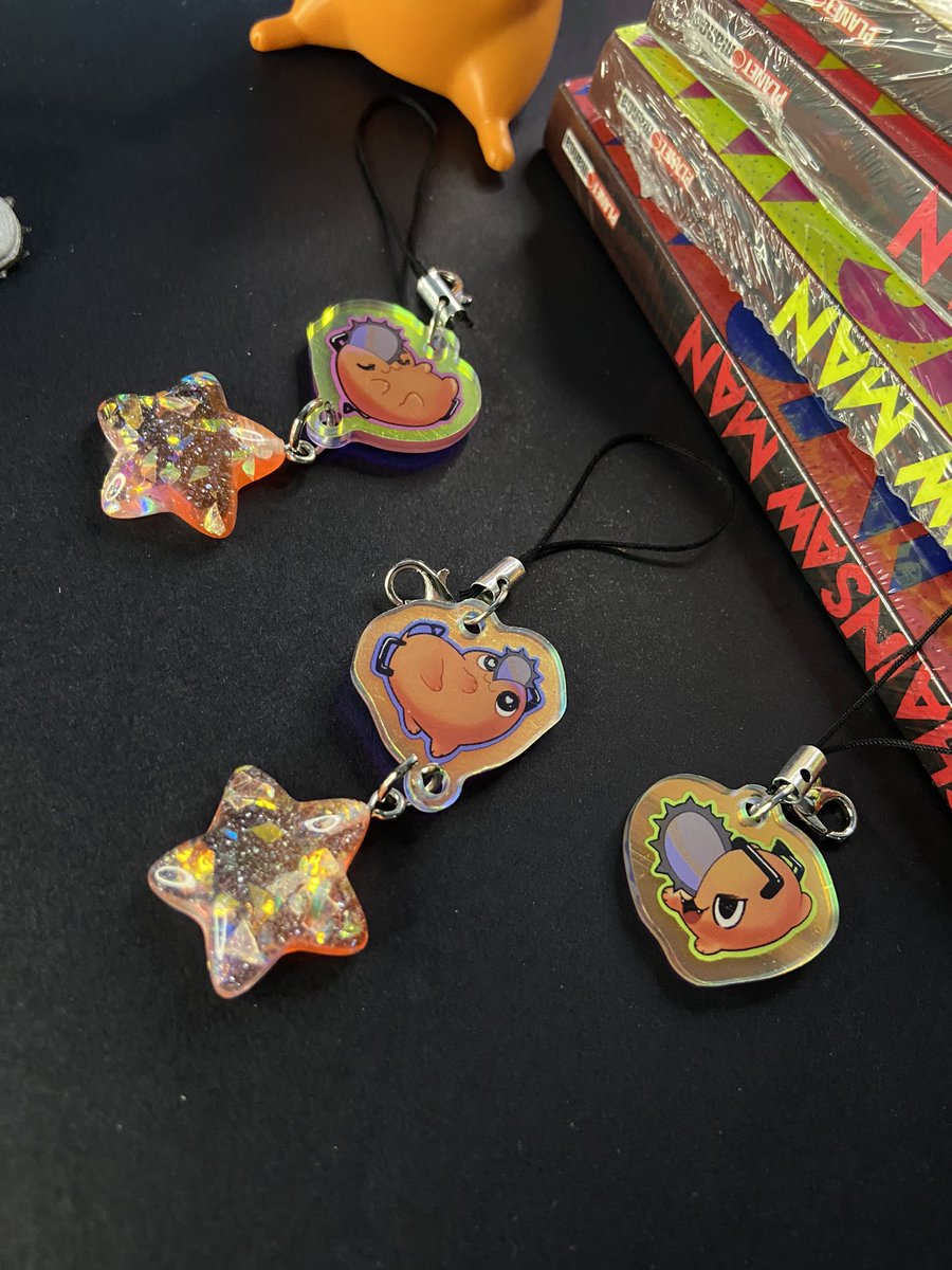 pingentes de celular pochita hearts ❤️