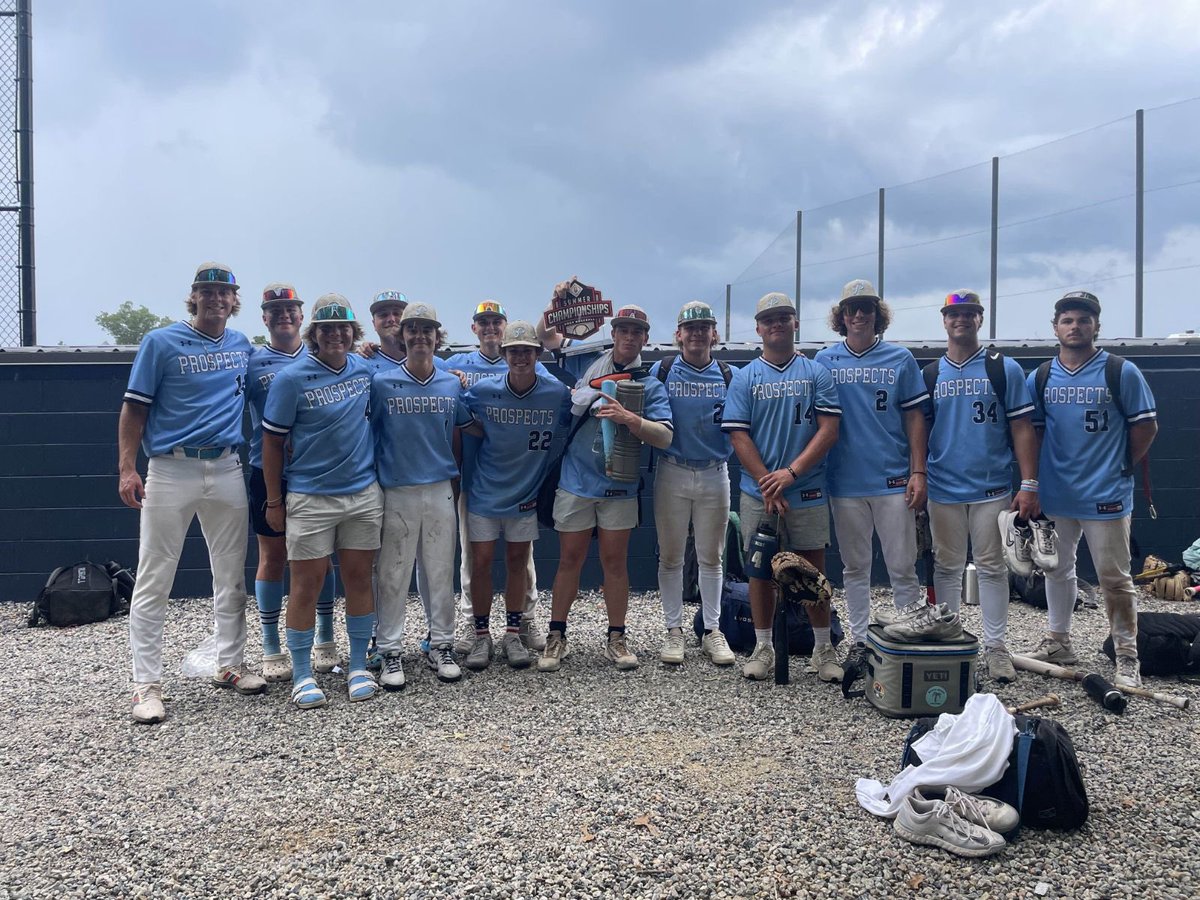SanchezHayden4's tweet photo. Some swings from PBR Richmond this weekend the boys brought home the W.
@RJakaChuck @coach_willy9 @coachshehan @AaronTarr4 @Sinkoe_Cinco @PBR_Uncommitted @BaseballDown @BUncommitted https://t.co/buumcBIU78