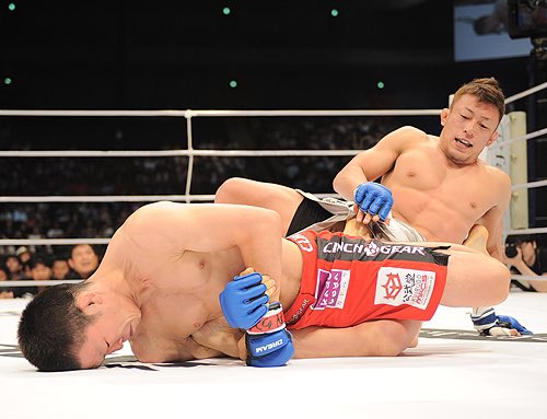 Carlisle_2672's tweet photo. @ykkymma 川尻達也✖️青木真也 https://t.co/2pVxYqiRZo