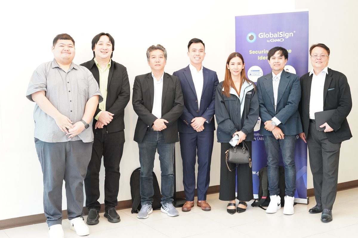 GlobalSignAPAC's tweet photo. 𝐆𝐥𝐨𝐛𝐚𝐥𝐒𝐢𝐠𝐧'𝐬 𝐒𝐚𝐥𝐞𝐬 𝐭𝐞𝐚𝐦 𝐛𝐫𝐨𝐮𝐠𝐡𝐭 𝐭𝐡𝐞 𝐡𝐞𝐚𝐭 𝐭𝐨 𝐭𝐡𝐞 𝐫𝐞𝐜𝐞𝐧𝐭 𝐄𝐓𝐃𝐀 𝐞𝐯𝐞𝐧𝐭 𝐢𝐧 𝐓𝐡𝐚𝐢𝐥𝐚𝐧𝐝, 𝐭𝐚𝐜𝐤𝐥𝐢𝐧𝐠 𝐭𝐡𝐞 𝐞𝐯𝐨𝐥𝐯𝐢𝐧𝐠 𝐥𝐚𝐧𝐝𝐬𝐜𝐚𝐩𝐞 𝐨𝐟 #𝐂𝐲𝐛𝐞𝐫𝐬𝐞𝐜𝐮𝐫𝐢𝐭𝐲.
#ACME #CertificateAutomationManagement https://t.co/W7t830xarp