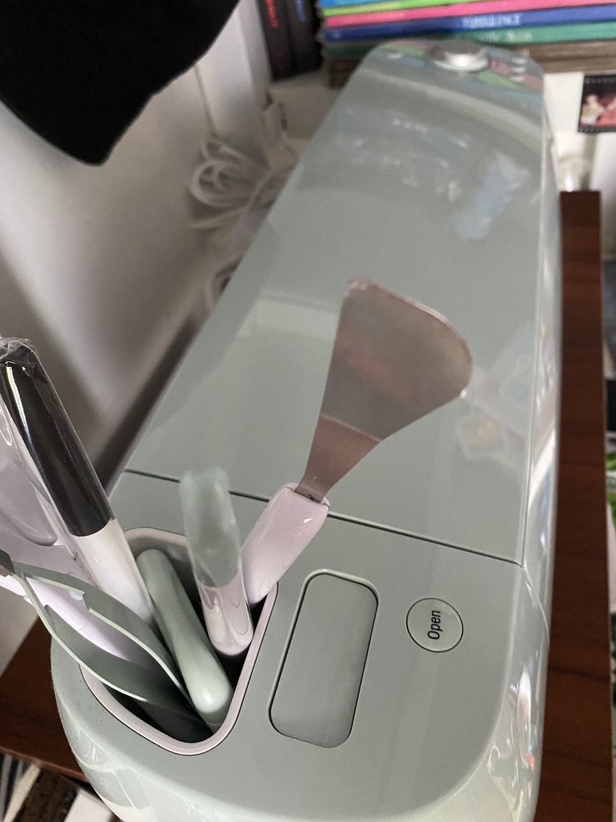 zahniverse's tweet photo. (help rt!) wts lfb ph

- cricut explore air 2
- ₱ 10,000 (bought earlier this year, barely used)
- free tools and extra cutting mat
- dm for inquiries!

mop: gcash 
mod: j&amp;t, lbc

rfs: upgrade

tags wts lfb sticker maker machine cricut explore air 2 https://t.co/8Af1t6q4ka