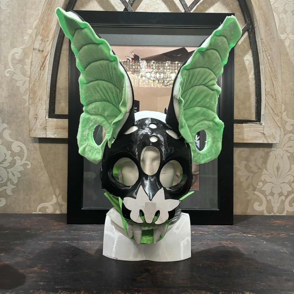 BitingBatStudio's tweet image. WIP photos from when I finished the base! The whole head is done by now so ill be posting more of that soon 🦇