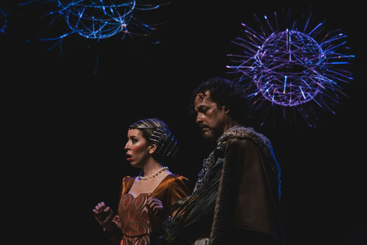 Asohumboldt's tweet image. El día de ayer, domingo 07 de julio, disfrutamos del cierre de temporada de "La Vida es Sueño" de Pedro Calderón de la Barca. Una maravillosa pieza teatral que cobró vida en nuestro escenario, gracias al apoyo de la Embajada de España en Venezuela. 🎭🎊

@CulturaES_VE