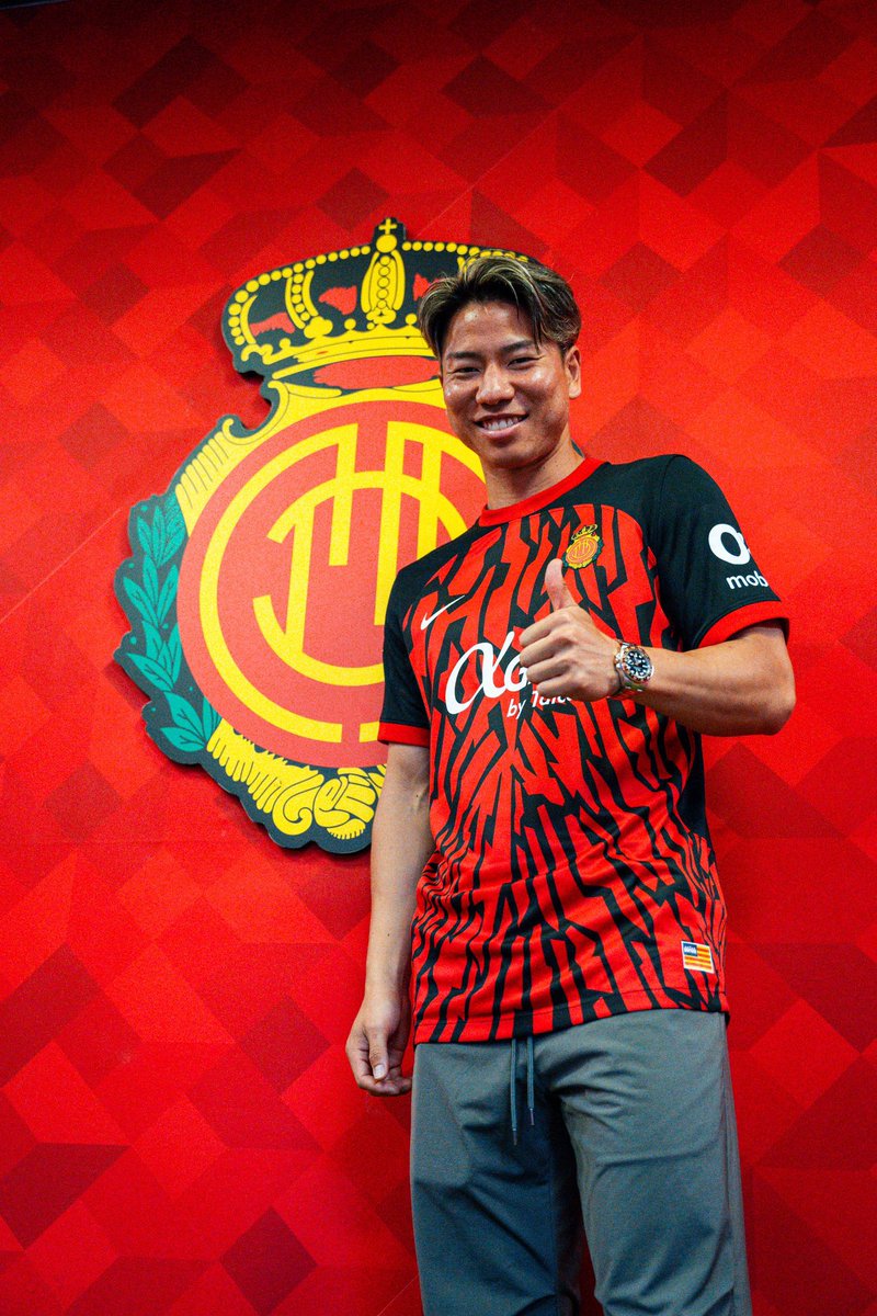 すでに新ユニフォームを着こなす @AsaTaku29 🇯🇵❤️‍🔥