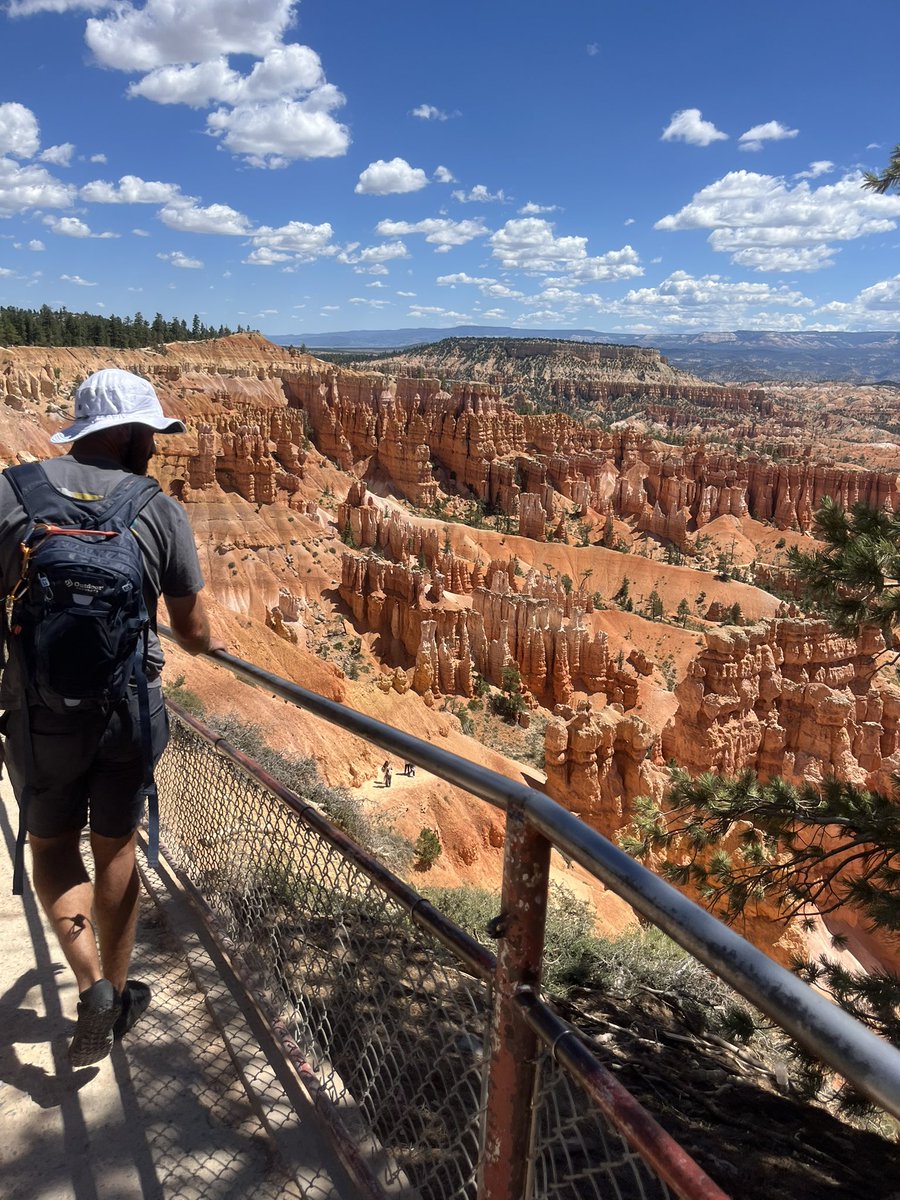 jdova93's tweet photo. 🙂‍↔️🤠🫶🏻🫂👫🦎🍄🌕 https://t.co/9urO6OHoo2