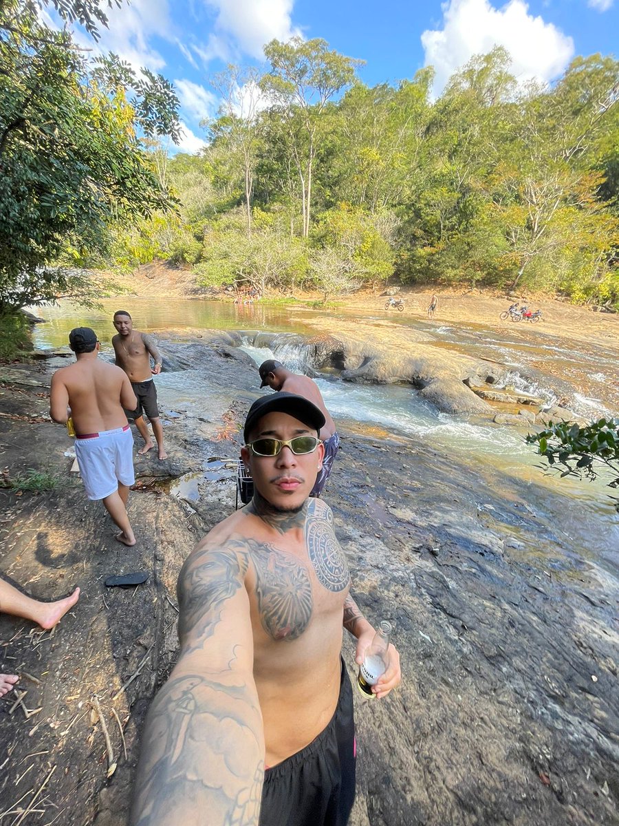 Guioliveiraaa3's tweet photo. 🌳🙏☘️ https://t.co/xwO07d6Dd9