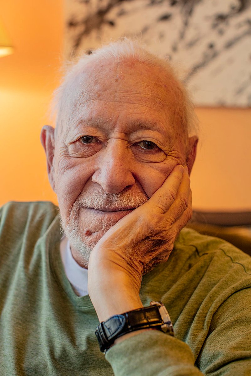 EvanHandler's tweet photo. This fine man came to an end today, as we all eventually do. 
2 months shy of his 96th bday (for which he wanted a big party), almost 3 yrs after the loss of his beloved wife, Enid.
I have been blessed with the love of 2 very decent people as parents. 
So long, Pop. You did good. https://t.co/jeu0YNx5Ge