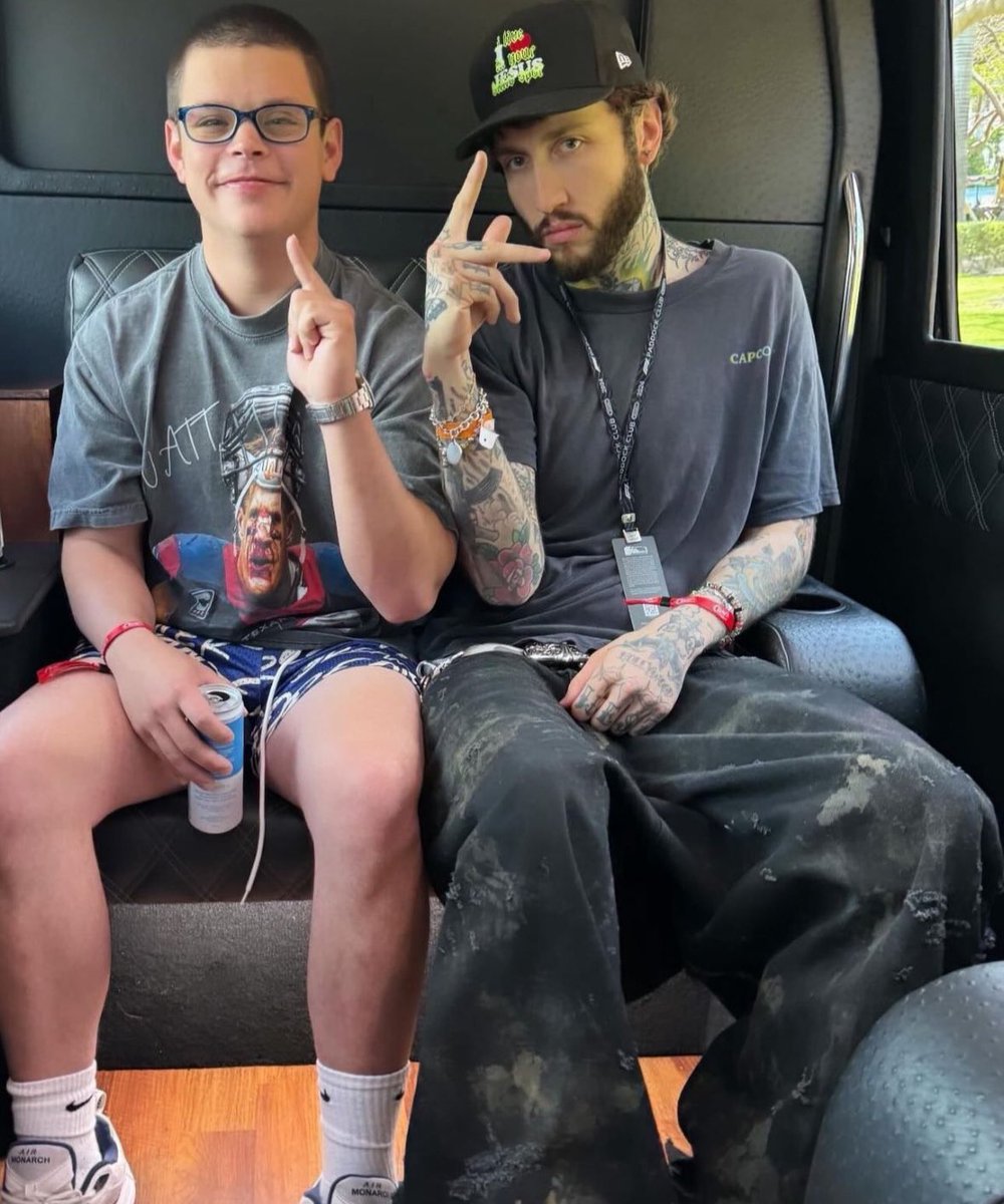 vxltz445's tweet photo. Sketch Said He Was Going To End It All If It Wasn’t For His Family And FaZe Banks. #Ad #Fyp #Sad #Crazy #FaZe #Sketch #Mad #Viral https://t.co/7tlJ5Tswip