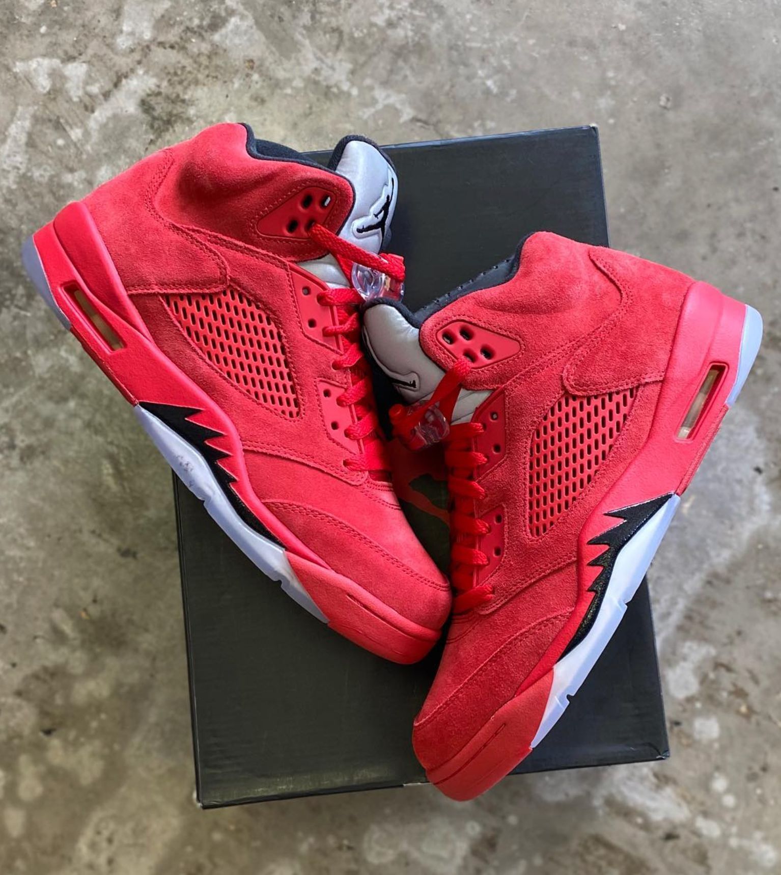 Sneaker News on X Air Jordan 5 Red Suede 2017 https t 5qThNeD9Pl X