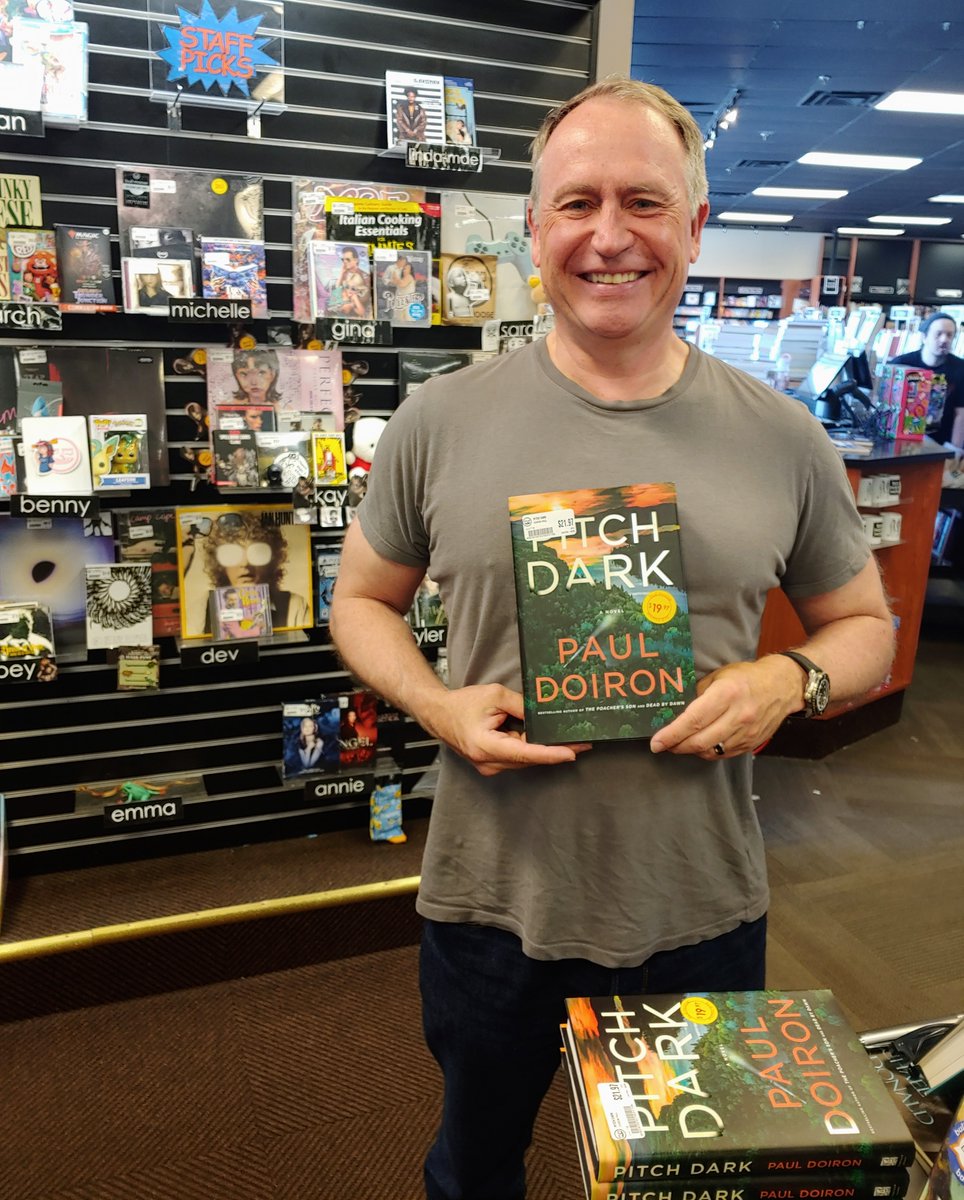 Bull Moose (the store) tweet media