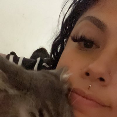 varela_kathy's tweet photo. #NewProfilePic https://t.co/xzNpQYGdRJ