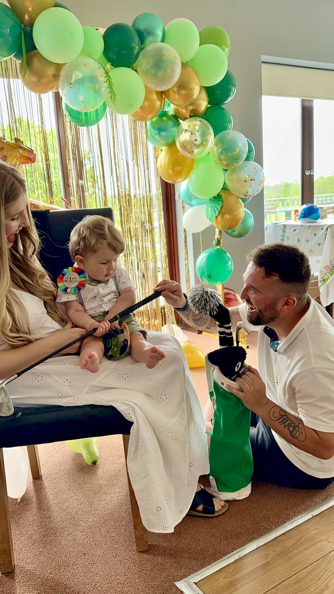 Tommy Lowe tweet media