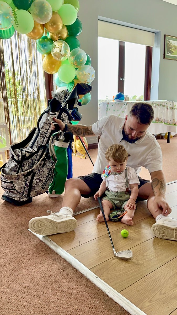 Tommy Lowe tweet media