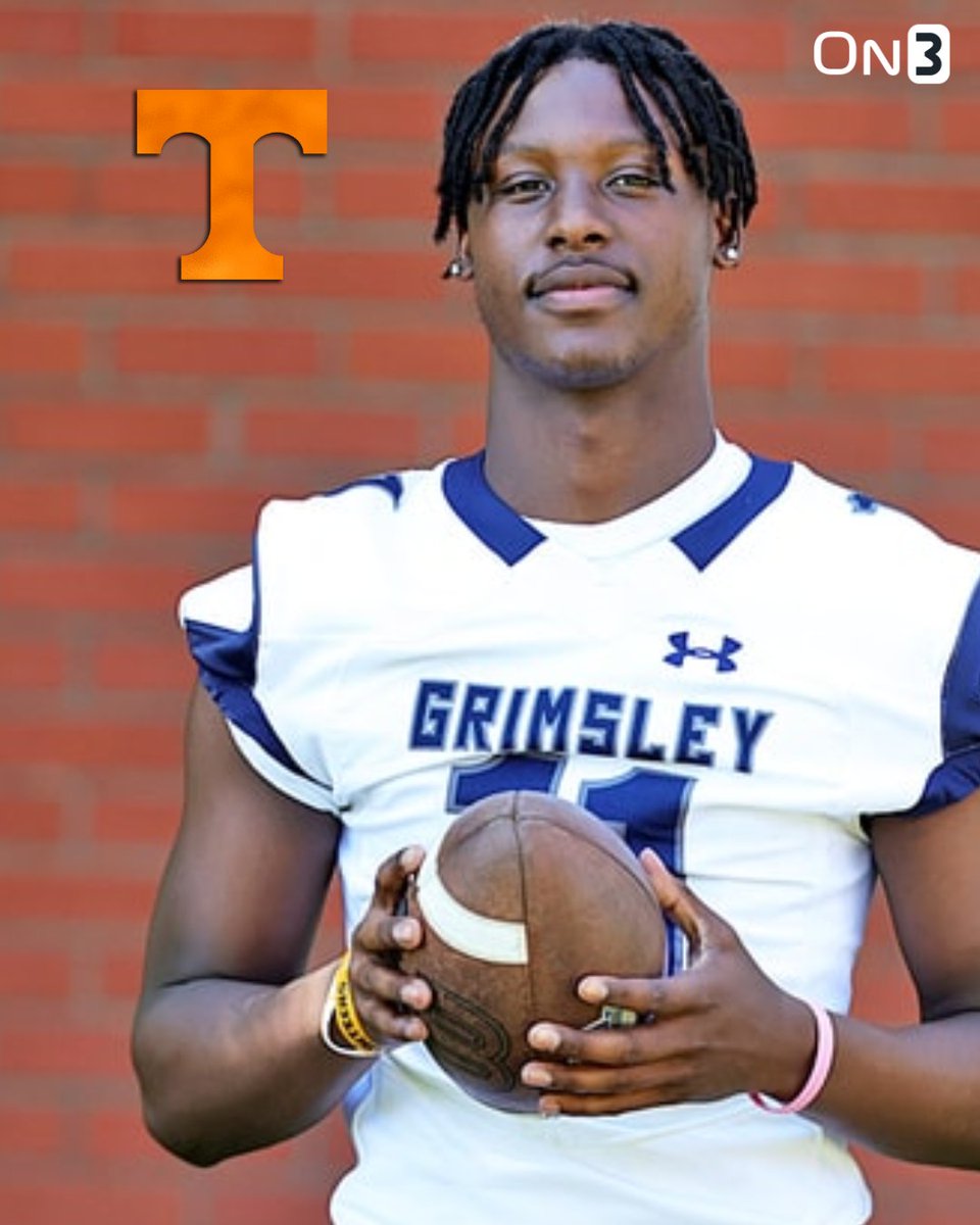 On3 Recruits (@on3recruits) on Twitter photo 2026 5-star QB Faizon Brandon has locked in a return visit to Tennessee, he tells <a href="/ChadSimmons_/">ChadSimmons</a>🍊
Brandon will choose between Alabama, LSU, NC State and the Vols on August 3.
Read: on3.com/news/2026-5-st… 2026 5-star QB Faizon Brandon has locked in a return visit to Tennessee, he tells <a href="/ChadSimmons_/">ChadSimmons</a>🍊
Brandon will choose between Alabama, LSU, NC State and the Vols on August 3.
Read: on3.com/news/2026-5-st…