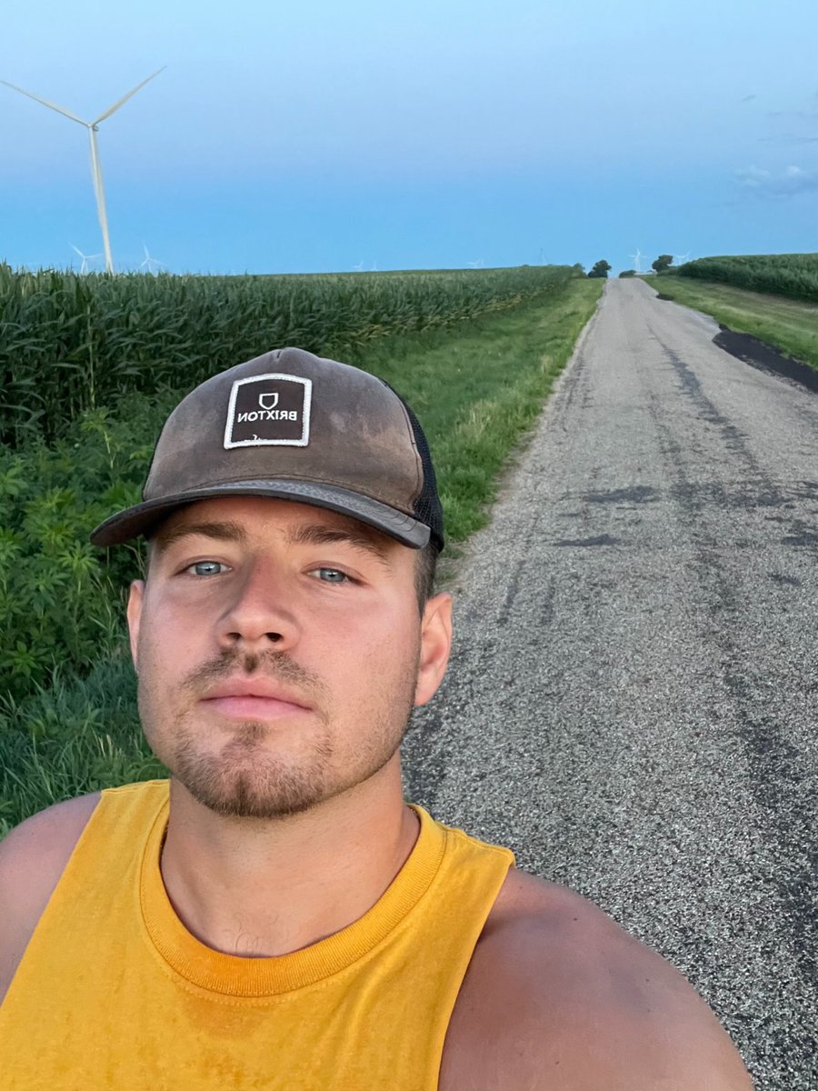 BjFickling's tweet photo. Country Roads https://t.co/ivx5YcZ2gx