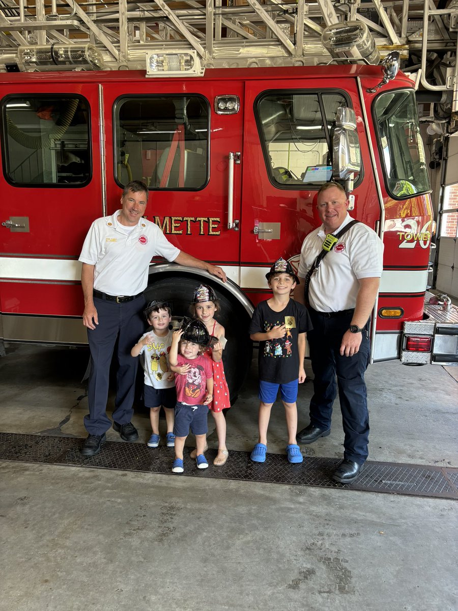 Colleen Larkin tweet media