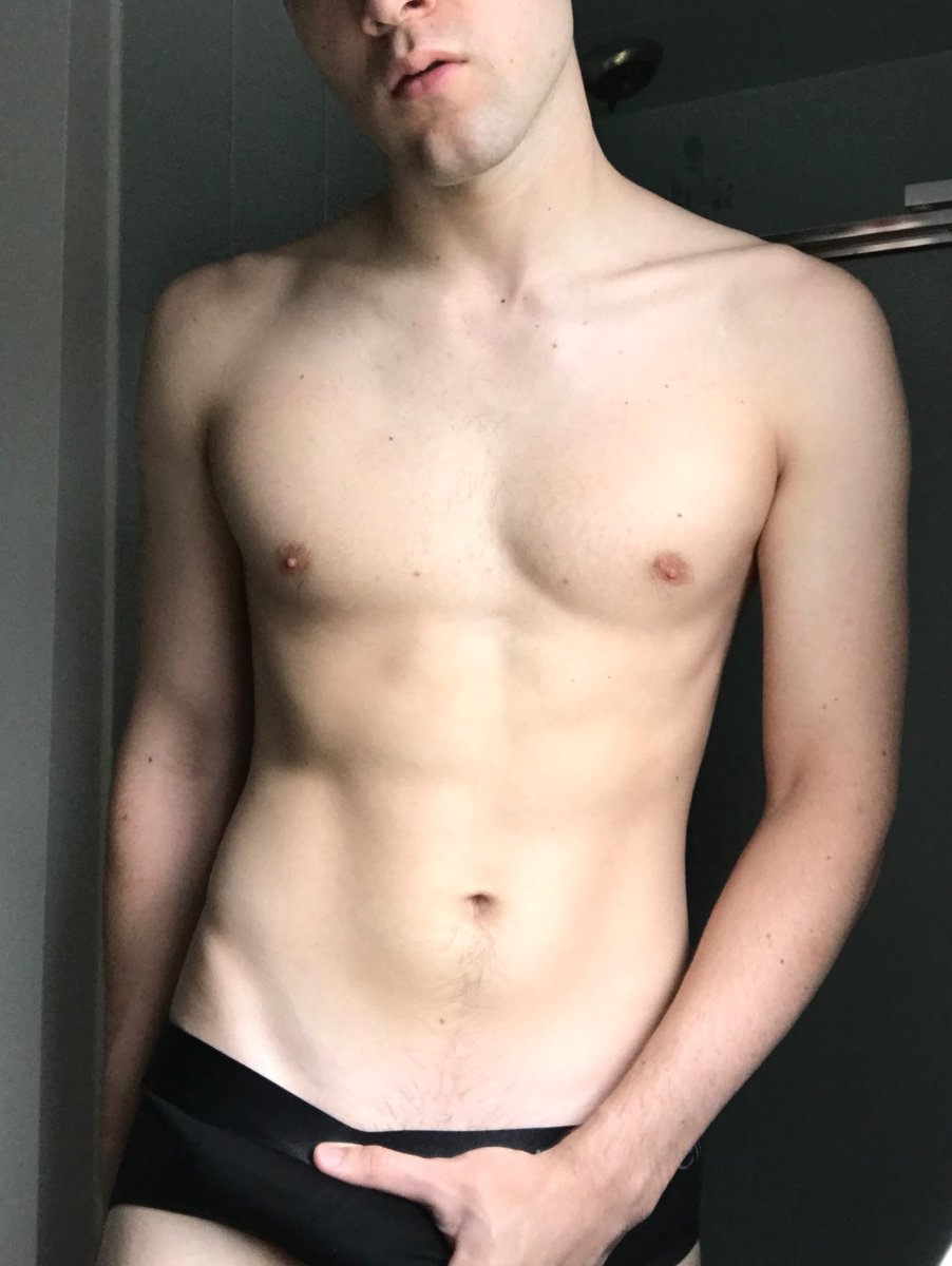 New profile pic, show some loveeee