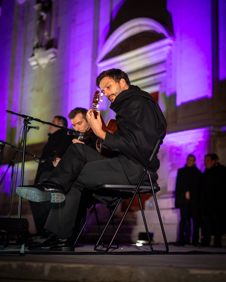 aaumadeira's tweet photo. Os FATUM, o grupo de fados da @aaumadeira, esteve no passado fim-de-semana em Coimbra, na Serenata dos Antigos Estudantes. https://t.co/XTyPgN8JPD