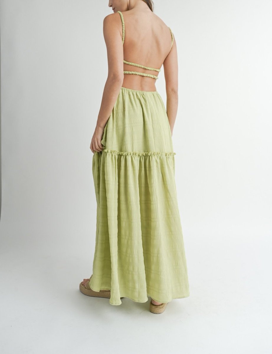 seenbyher's tweet photo. This dress 😍

https://t.co/YqeQB1CwiE https://t.co/a9iUho0yDI