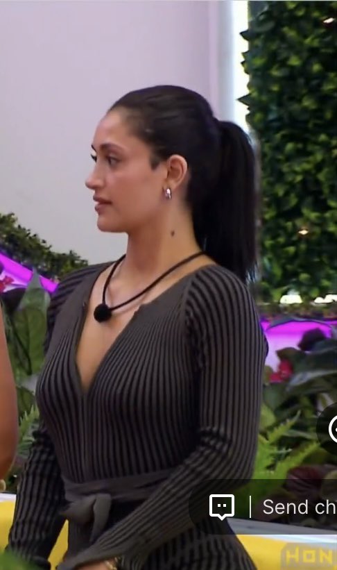 novelltea's tweet photo. ✨ leah appreciation post ✨

she’s not always perfect but she’s always herself. she’s stunning and remains the best dressed. love her or hate her, you WILL be talking about her 

WE LOVE YOU LEAH #loveislandusa https://t.co/38nX2zD78O