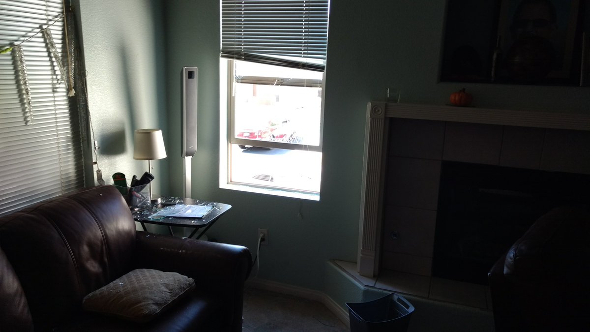 MCKohl's tweet photo. This is after I had to Evict Keith-Ryan Joshua Randal my tenant whom I rented a room in my townhouse in Henderson, Nevada for $400 including utilities and cable with HBO and high speed internet one of his criminal guests Jonathan who was also evicted broke in https://t.co/i7V0jMUkcf