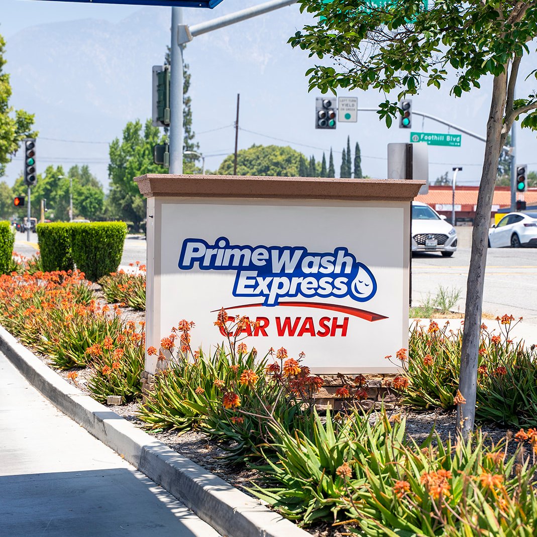 NEW EXTENDED SUMMER HOURS: 7am - 9pm! ☀️

#primewashexpress #summerhours #carwash #drivethrucarwash #expresscarwash #uplandcarwash #ontariocarwash #localcarwash #carwashnearme #primewashexpressupland #cleancar