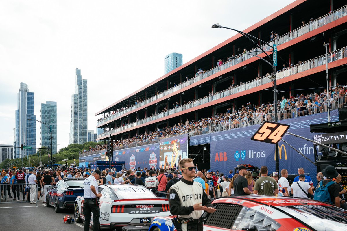 DearFloyd's tweet photo. So @NASCARChicago was special. https://t.co/0UQVkomErT