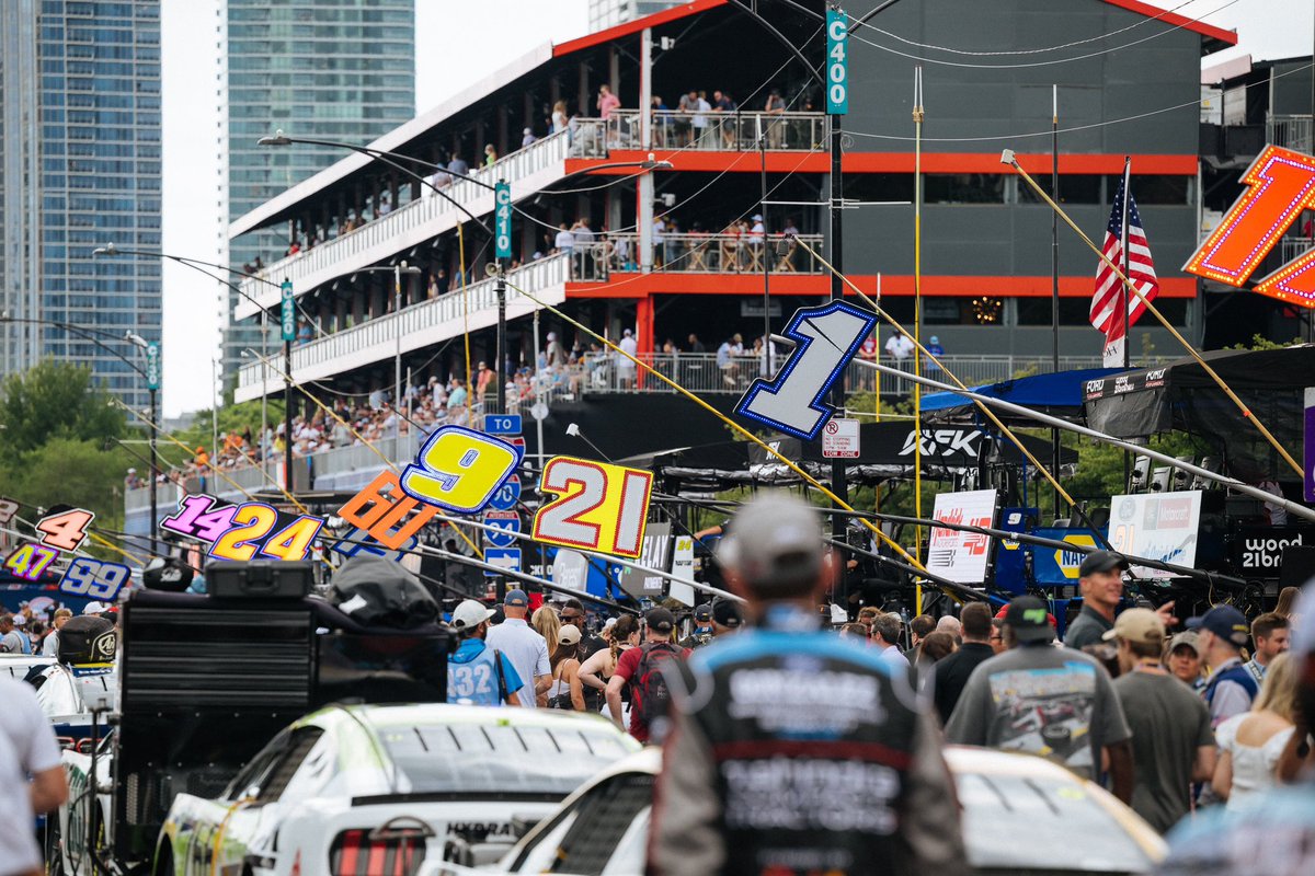 DearFloyd's tweet photo. So @NASCARChicago was special. https://t.co/0UQVkomErT