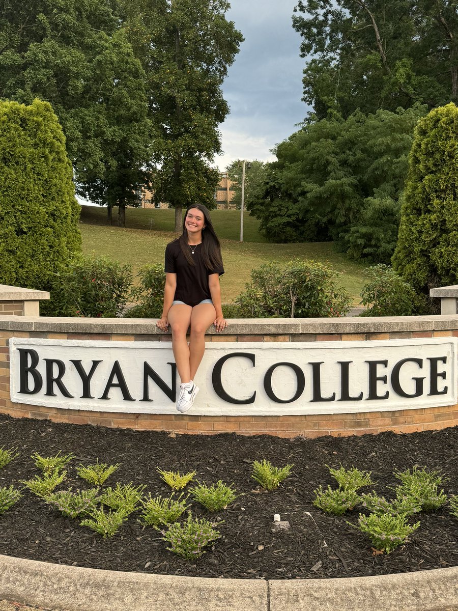 Had a great visit with <a href="/BCLionsSoftball/">Bryan College Softball</a> today! Thanks to <a href="/Nate_BCSoftball/">Nathan Thompson</a> and Coach Leah Thompson for a great time! 
<a href="/TNStarsPick/">TN Stars Fastpitch Pickering</a> <a href="/battle_softball/">John Battle Softball</a>