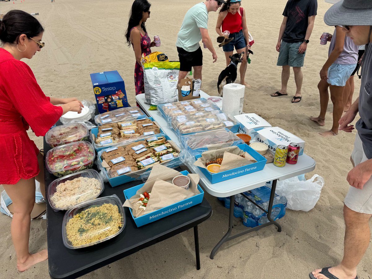 UCLA Cardiology Fellowship (@uclacvfellows) on Twitter photo Weekends are for fellowship beach parties with spikeball, dogs, babies, and <a href="/MendocinoFarms/">Mendocino Farms</a> π΄
#welcomenewfellows #santamonica #wellness Weekends are for fellowship beach parties with spikeball, dogs, babies, and <a href="/MendocinoFarms/">Mendocino Farms</a> π΄
#welcomenewfellows #santamonica #wellness