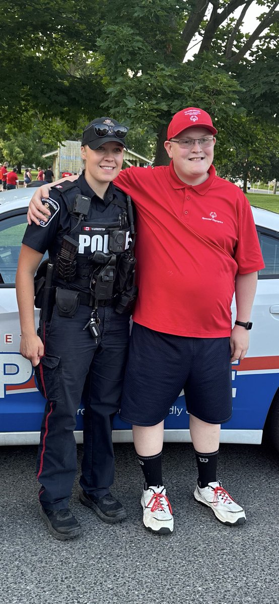 Burdettski1's tweet photo. ⁦@PtboPolice⁩ played bocce ball with ⁦@SOOntario hometown athletes tonight. Ohhhhh boy did they show us how it’s DONE!!! Fantastic time with lots of smiles and high fives! We will be back next year to see if we have improved!! https://t.co/oMwDCVihaK