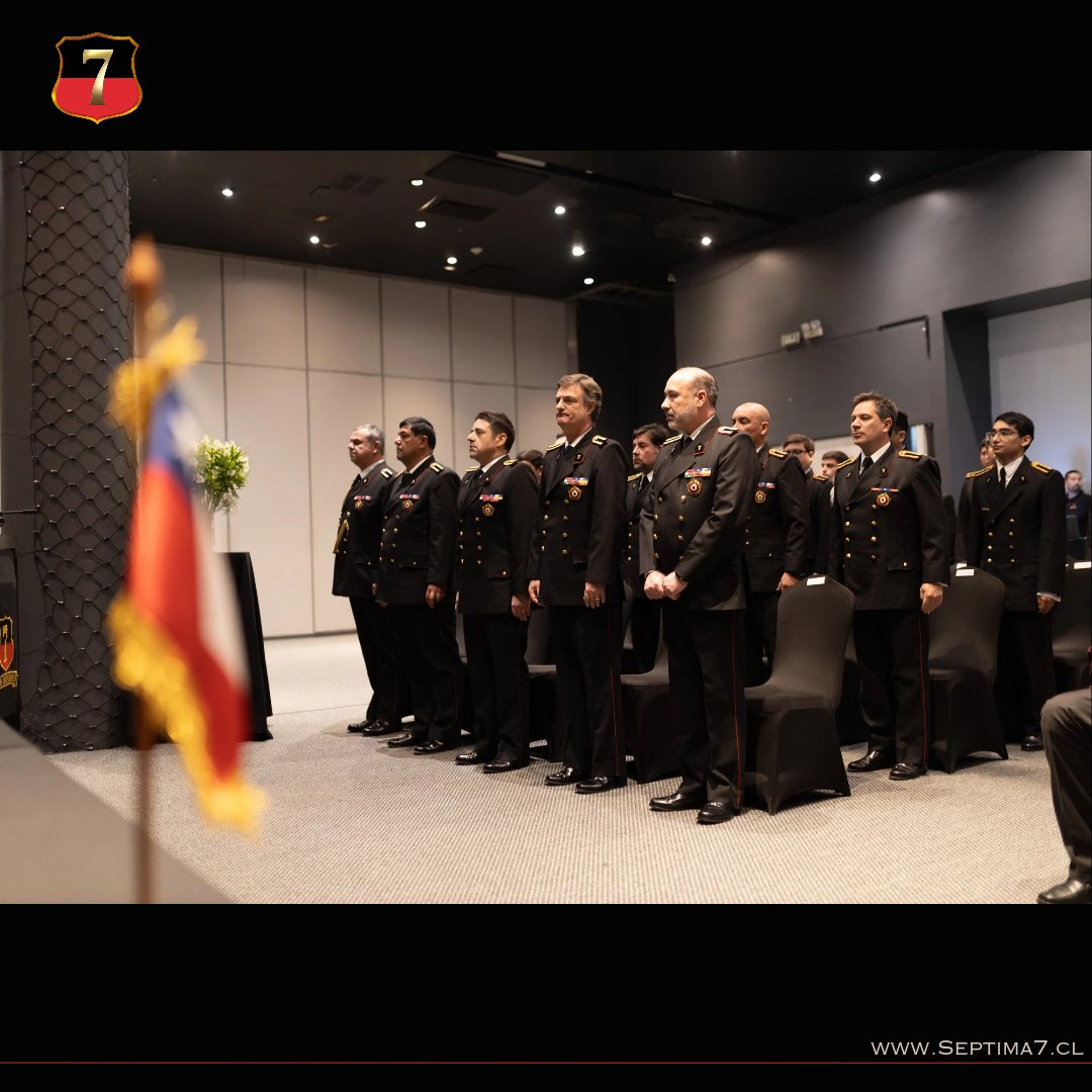 SeptimaSiete's tweet photo. Sesión Solemne de nuestra conmemoración de nuestros 13 años de Fundación

Durante la ceremonia, se destacó la entrega de premios Constancia y Lealtad y Competencia Fundadores.

Les dejamos una imágenes de nuestra Ceremonia https://t.co/CDcHFWDNs2