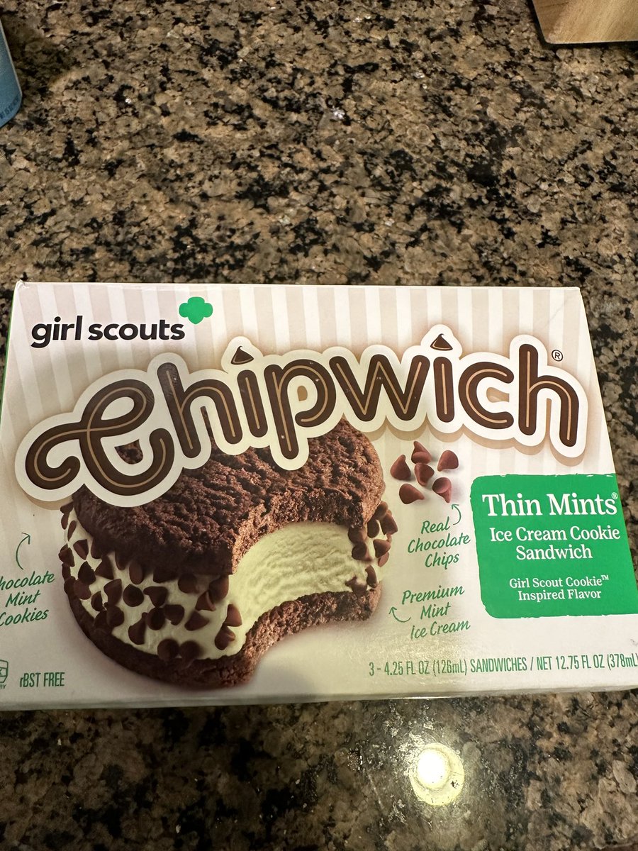 keithjacobsen's tweet photo. These things should be illegal. #chipwich https://t.co/9DTaiE7u6S