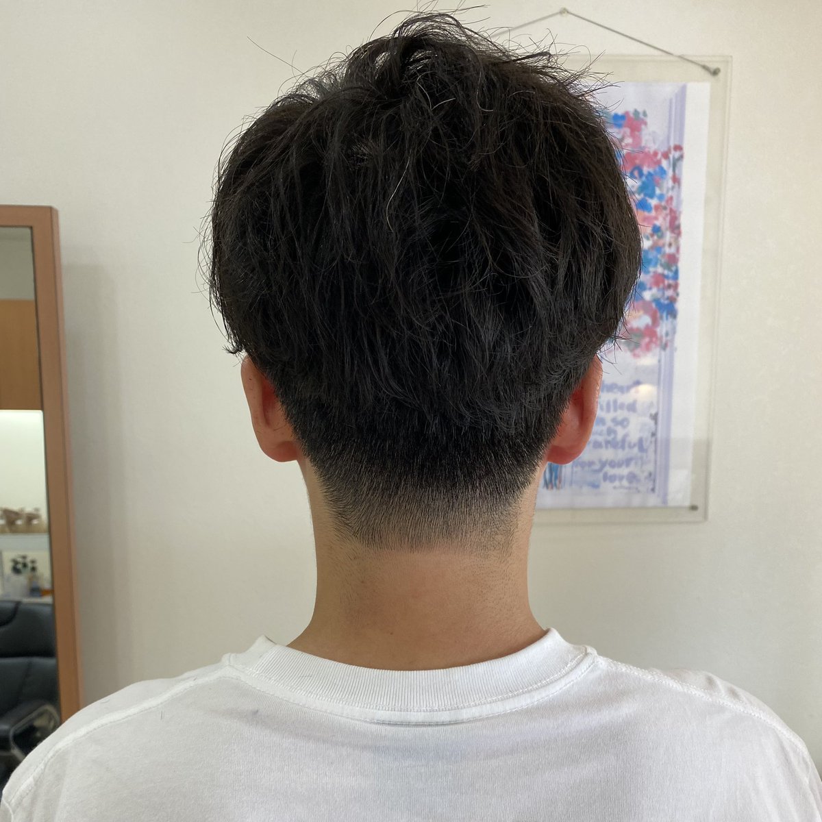 HairViho's tweet photo. メンズパーマ✨️
カールはゆるめで少しツイストを加えて無造作な感じにしてみました☝️
雰囲気がだいぶ変わるのでイメチェンにはもってこいですね👌🏻

#メンズパーマ
#ツイストスパイラル
#ツイスパ
#メンズカット
#高知大
#高知市美容室
#高知美容室 https://t.co/TrKuL2aq6y