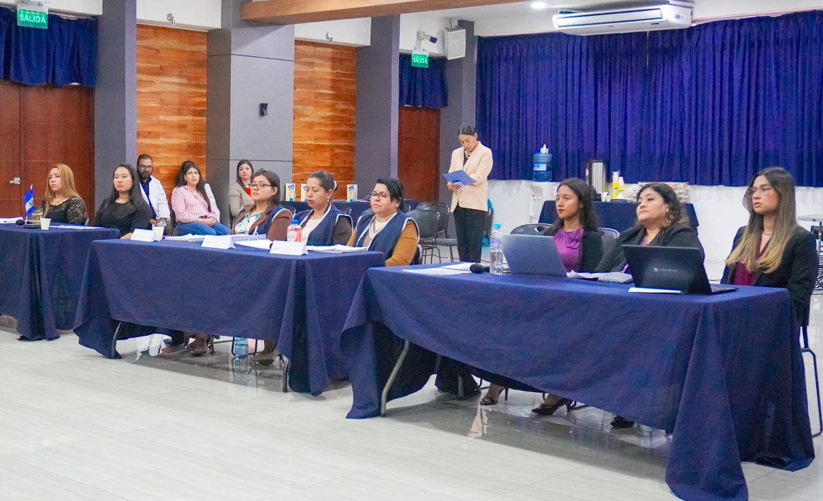 Escuela de Posgrados UEES tweet media