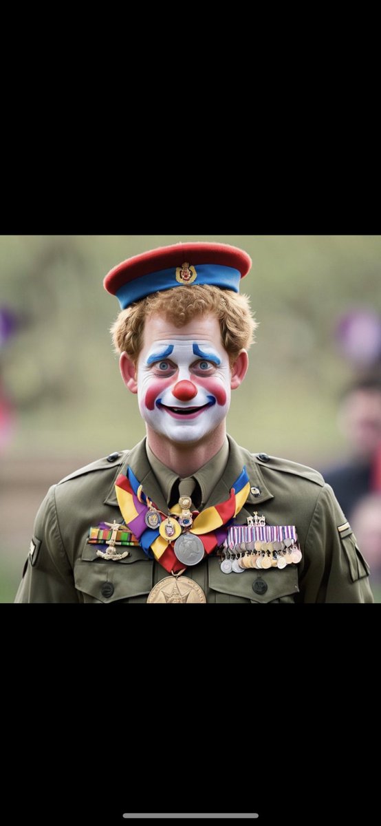DeborahTaylor01's tweet photo. #HarryIsNoHero make sure to be at the Dolby theater this Thursday the 11th, to get photos of this British clown that is receiving the #PatTillmanAward. It's an American disgrace to see this sociopathic hazbeen prince get this award purely 4 publicity. https://t.co/q1vxHFcKIe