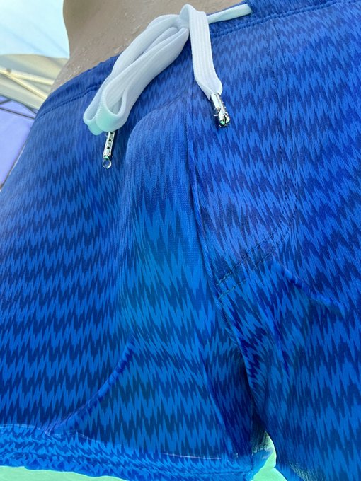 Pool dayzzz https://t.co/8eQ1nbayrq<a href="/tag/stockmarketcrash"class="tags"><span>#stockmarketcrash</span></a>