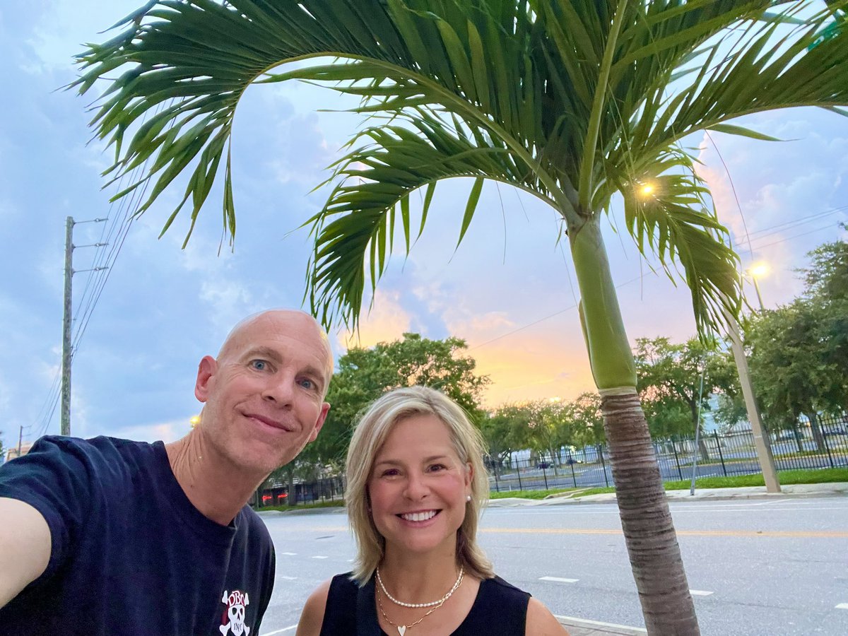burgessdave's tweet photo. Hi #tlap!!! I am on the road tonight so missing the chat but will check in once at hotel! I did get to meet up with @LaVonnaRoth for dinner here in Florida, though! #IgniteYourShine https://t.co/jiYr7zeD2M