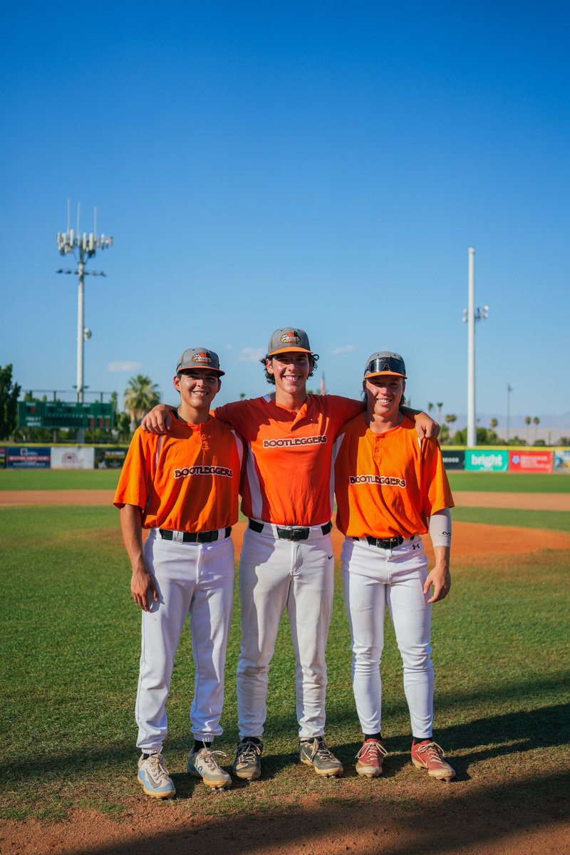 iquintero_11's tweet photo. Had so much fun playing in the @PSCL2024 great memories and experiences. Glad I met a bunch of different players and coaches while being there and couldn’t have asked for a different group of guys #bootleggers (got stolen by the Coyotes during playoffs) fun while it lasted https://t.co/TeGU7iRcje