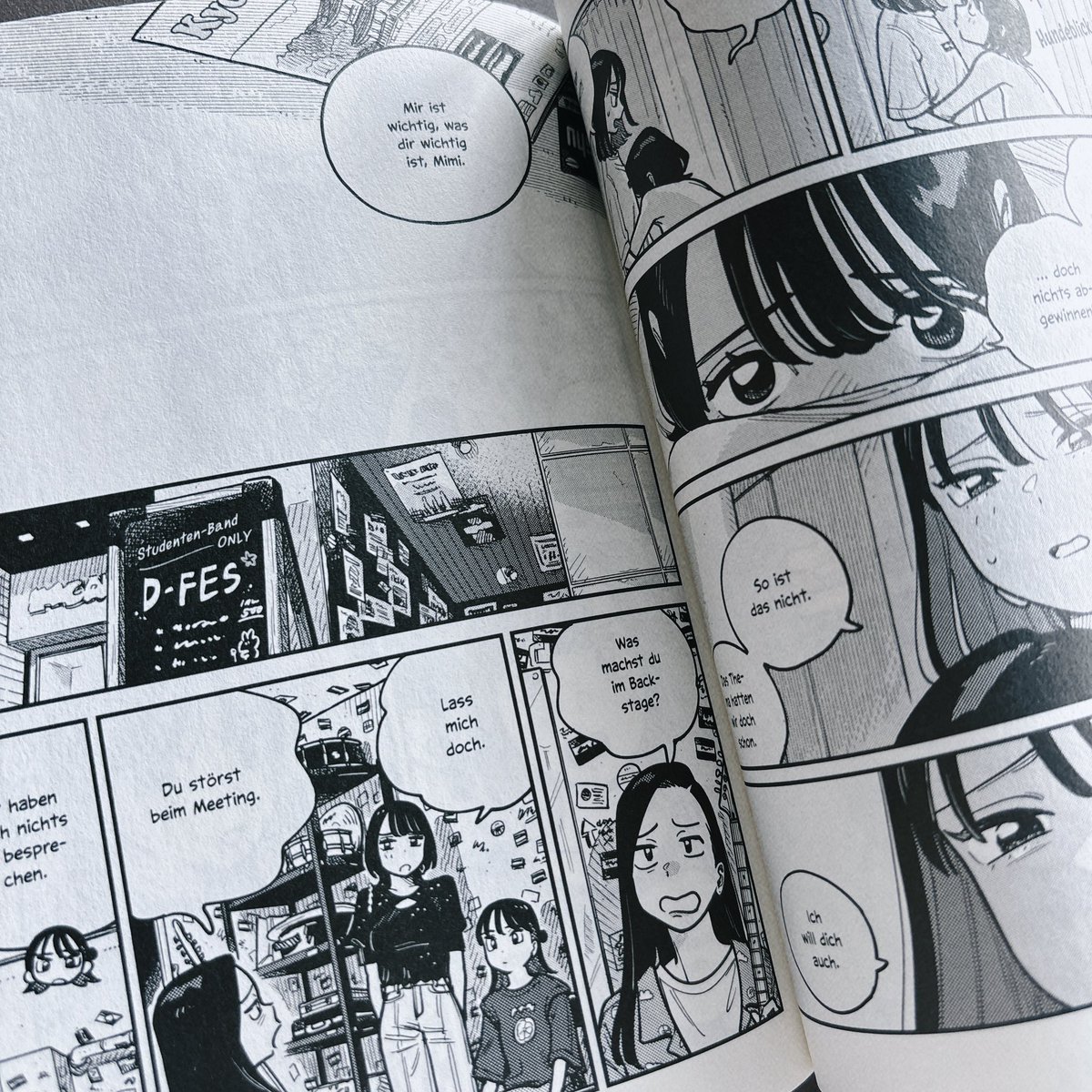 ドイツ語版と韓国語版の付きかな単行本の献本が、来たよ〜💫 