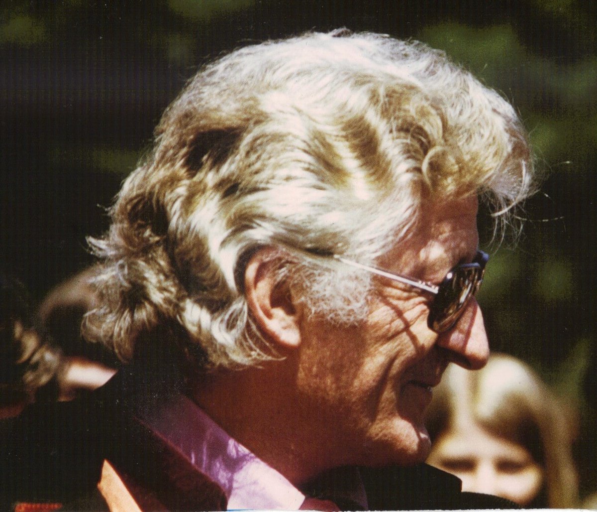 <a href="/tardis_monkey/">TardisMonkey 🦖 🍂</a> Hear, hear ... I treasure the amazing pic my Dad got when he appeared at a fete in 1970's Norwich at Heigham Park <a href="/heighamparklife/">Friends of Heigham Park</a> Fete organisers described him as 'kindness itself, just as we hoped he would be'