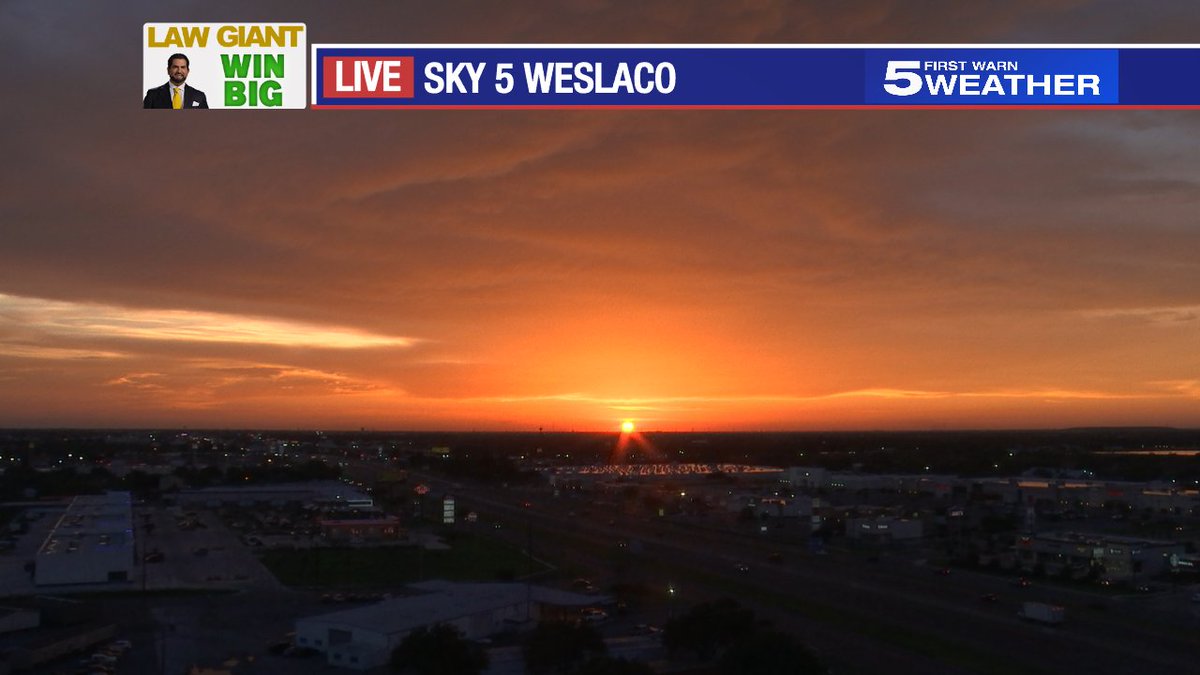 [8:25PM Monday]  What a beautiful sunset to end the day  - from our Sky 5 Camera in Weslaco.   Hope your evening is as beautiful as this picture! #rgv #rgvwx