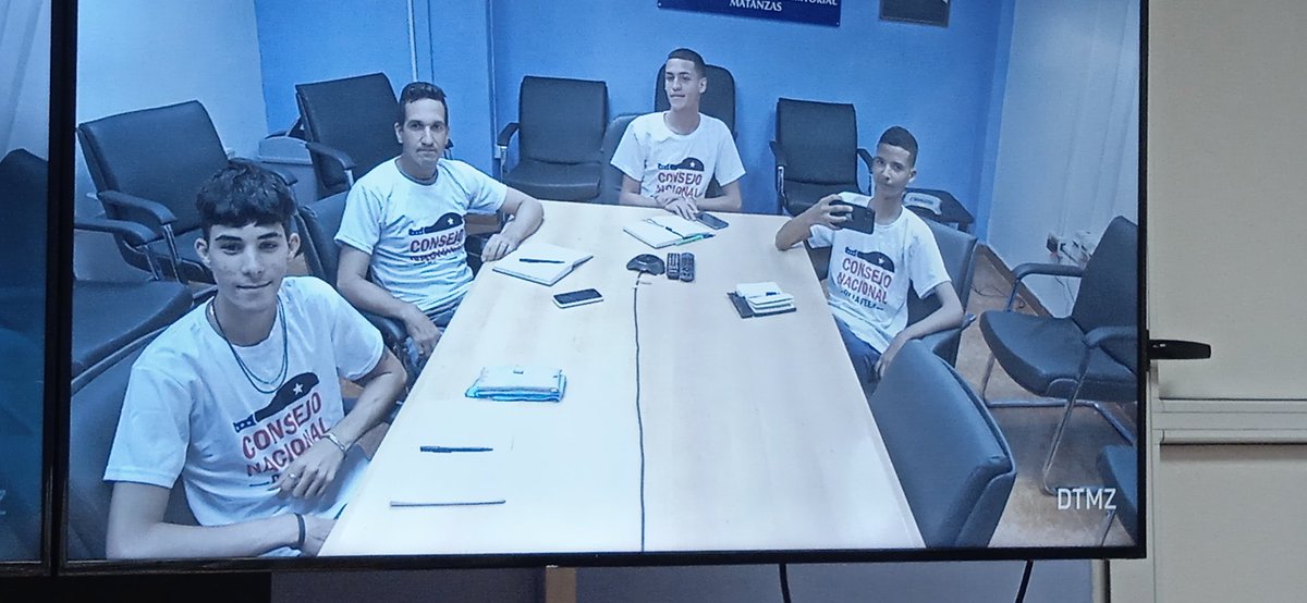 📌 Hoy nuestro ⚛️ IPVCE Carlos Marx estuvo representando en el Consejo Nacional 📲 de la #FEEMdeCuba por <a href="/sandygomez804/">Sandy Gómez</a>, Secretario de Comunicación Provincial 💙 de la <a href="/FEEM_Matancera/">FEEM Matancera 📝🇨🇺💙</a>.

#FEEMMatancera #ipvcecm #ipvcecarlosmarx