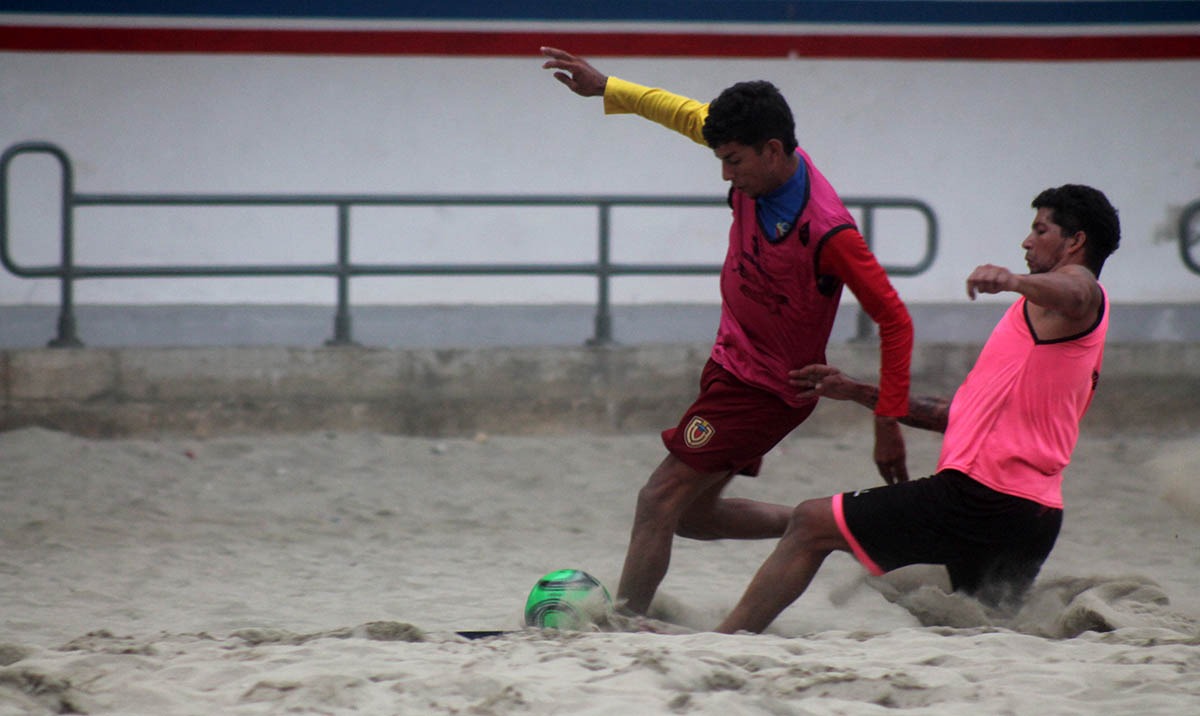 NEFT_BS's tweet photo. ⚙️⚙️ ¡Nos preparamos para que el miércoles sea bonito! 🙌

🎯 @ArCri_Group

#BeachSoccerVenezuela #FutbolPlaya https://t.co/6gF9jan9Ur