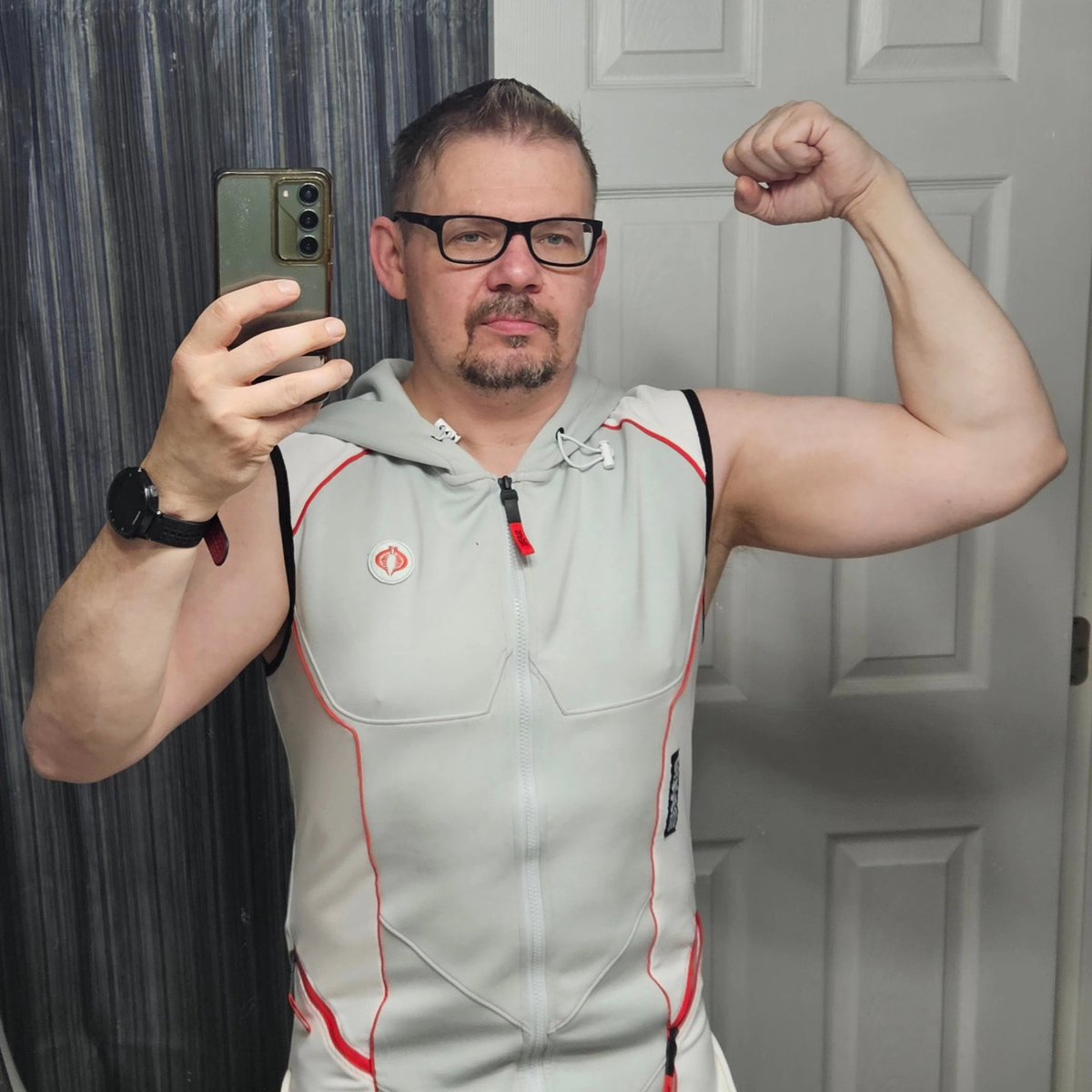 kryptix305's tweet photo. Went back to an old, reliable workout today for arms. Thankfully, I still have my workout sheets for Body Beast around. Coach Fenway was happy with the routine🔥💪
#fit #fitness #workout #muscle #leanmuscle #gym #bodybeast @FitbodApp https://t.co/FCRipmL3v2