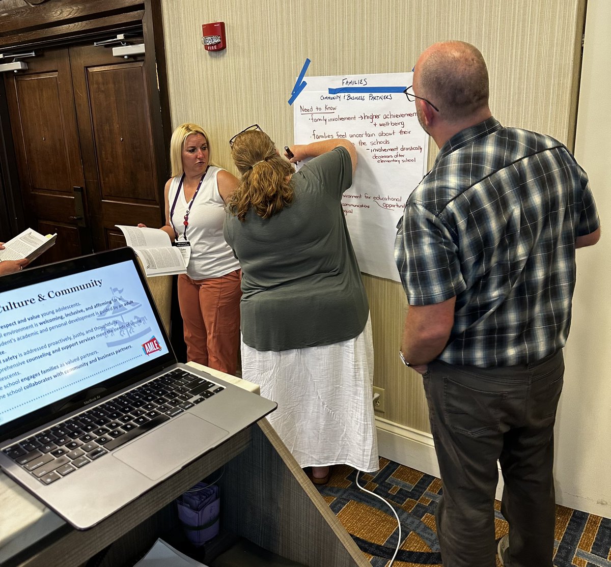 ᴛᴏᴅᴅ tweet media