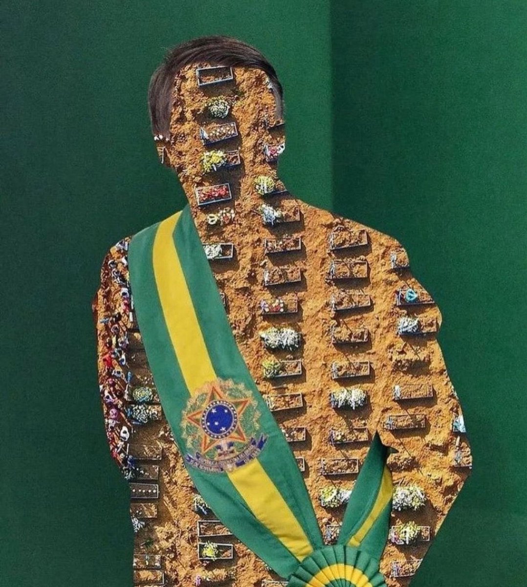 SRivoltril's tweet image. Enquanto o povo morria sem direito a velório decente, ele negociava jóias ❓❓🫣